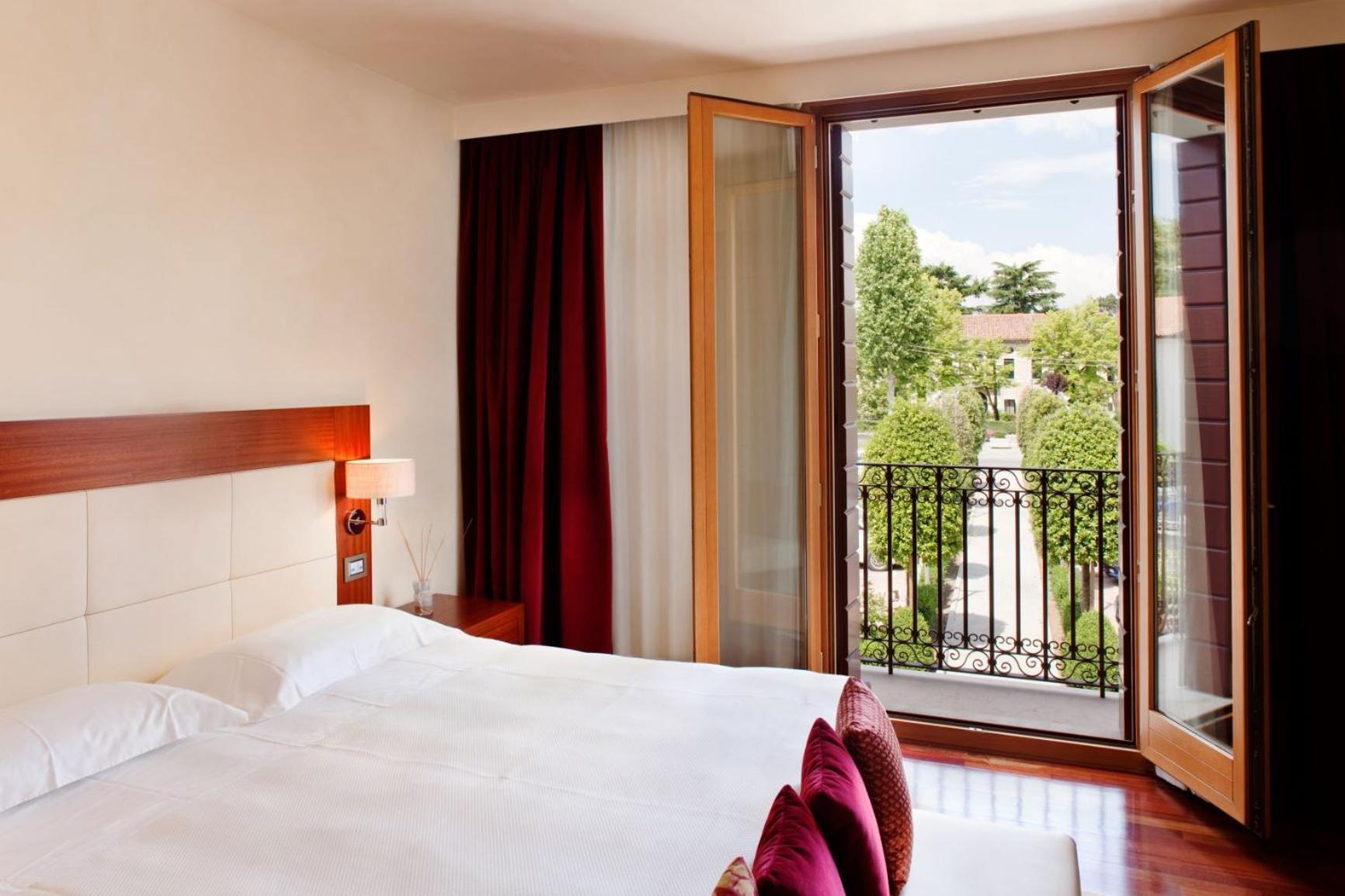 Al Tezzon Hotel Camposampiero Esterno foto