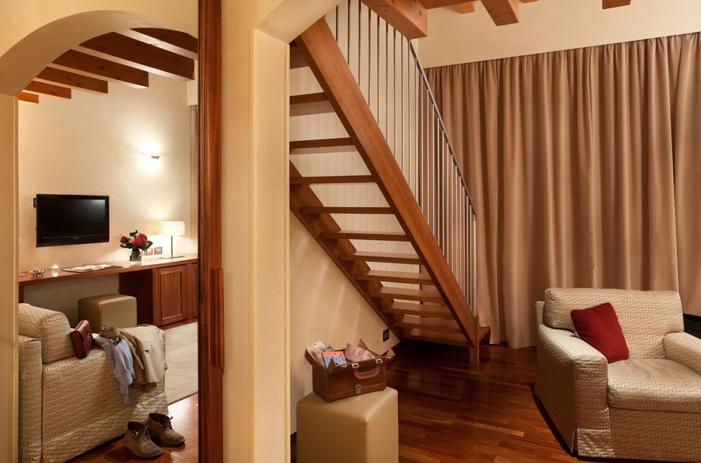 Al Tezzon Hotel Camposampiero Esterno foto