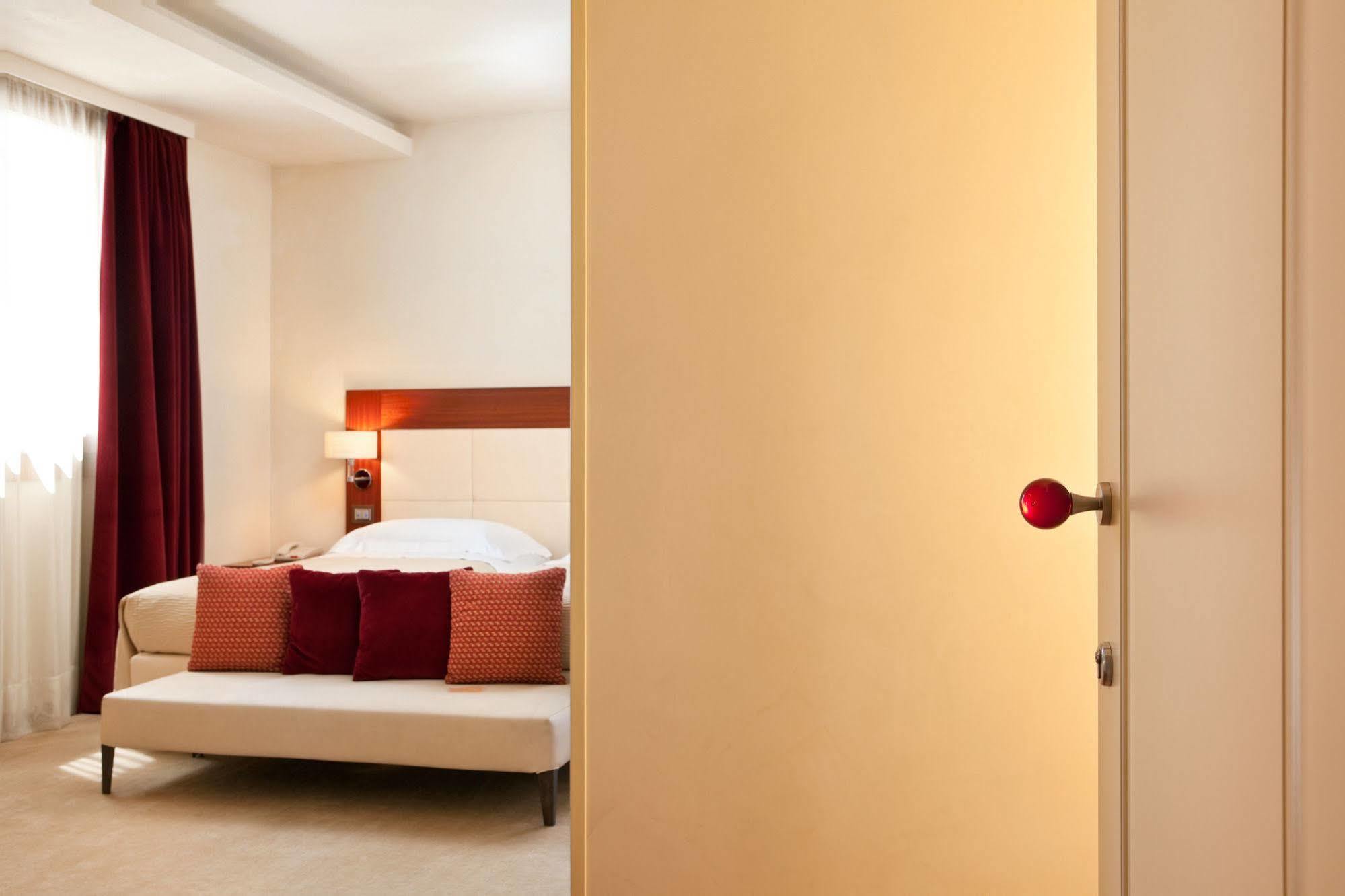 Al Tezzon Hotel Camposampiero Esterno foto